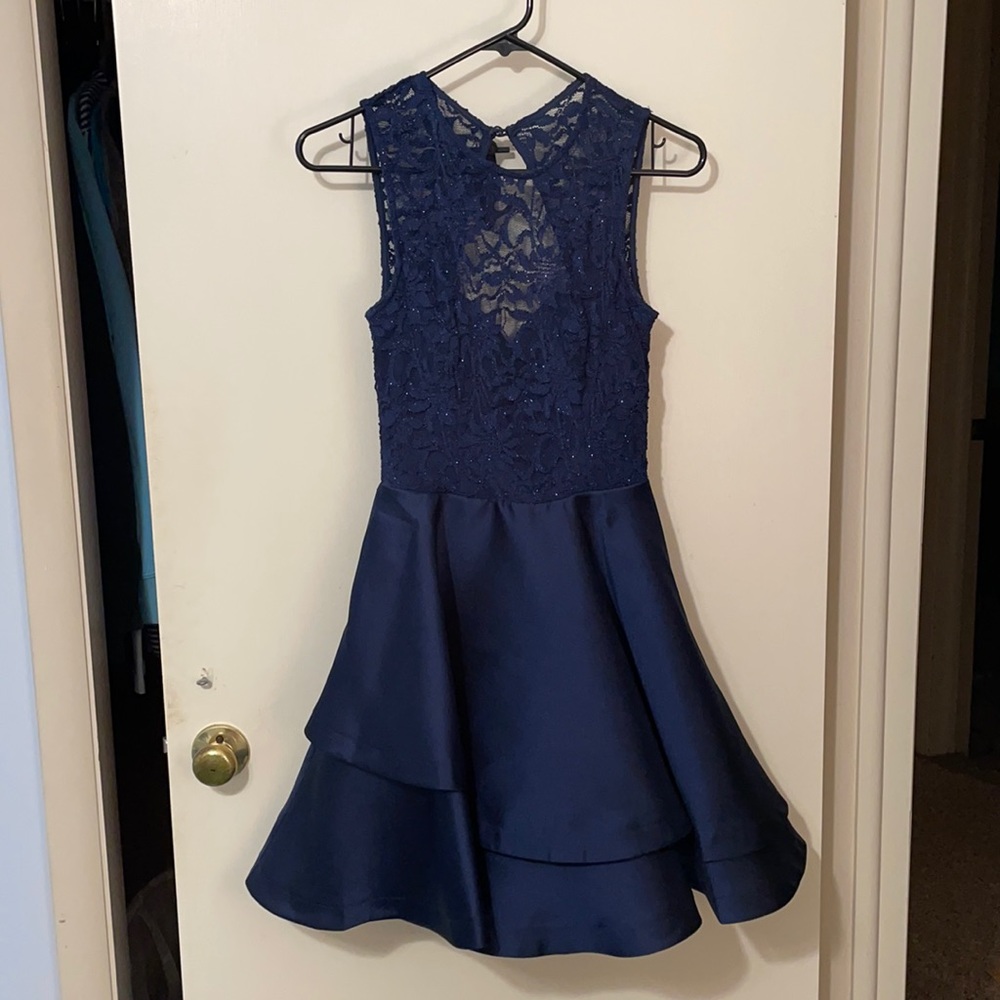 Navy blue Windsor Homecoming Dress, size 7/8